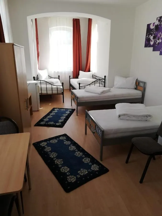 Bed & Breakfast Pension Feldschloessl Ingolstadt